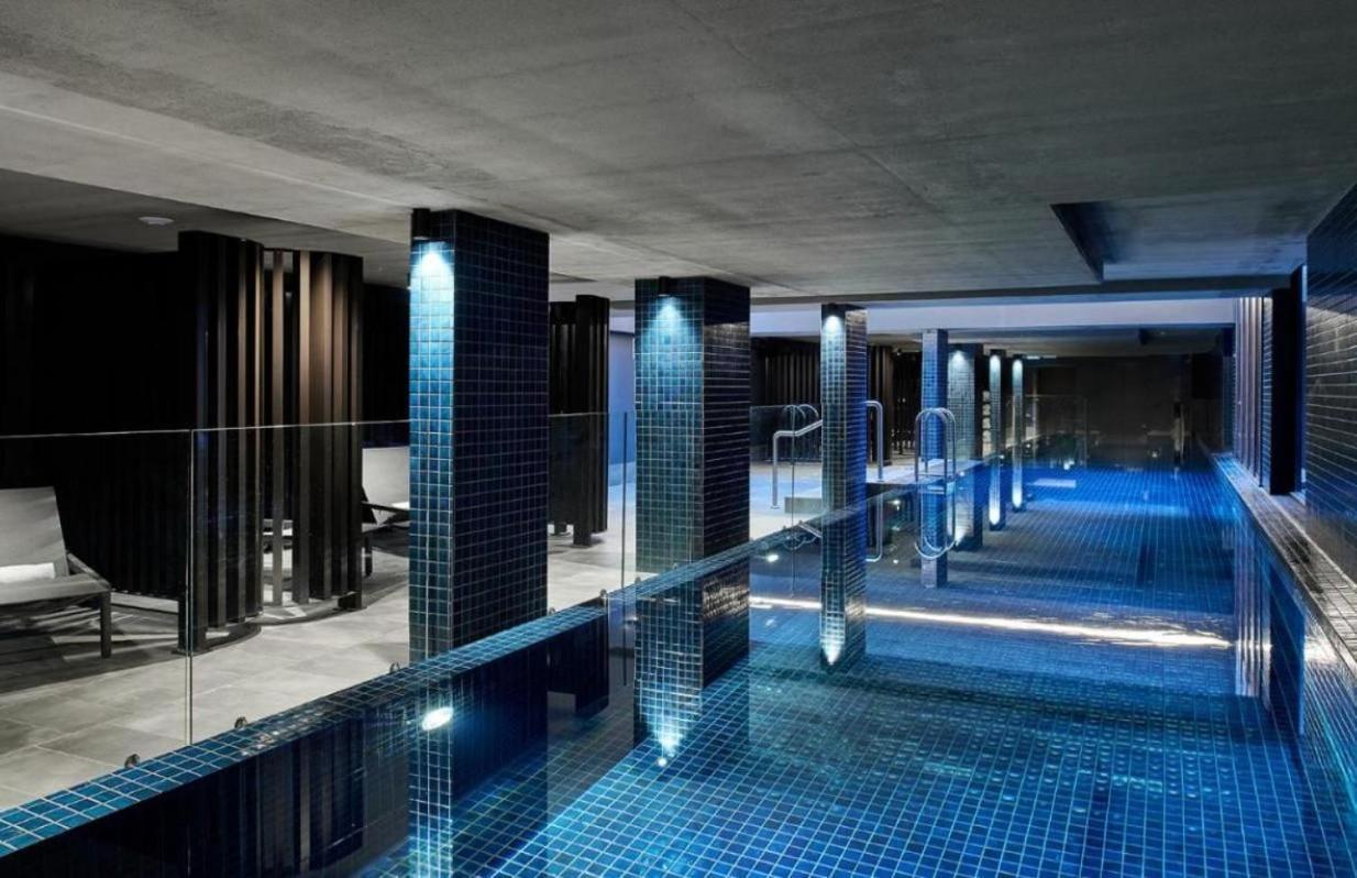 2 Bed 2 Bath Luxury Apartment In Braddon Canberra - Free Heated Pool, Gym, Parking Exterior foto