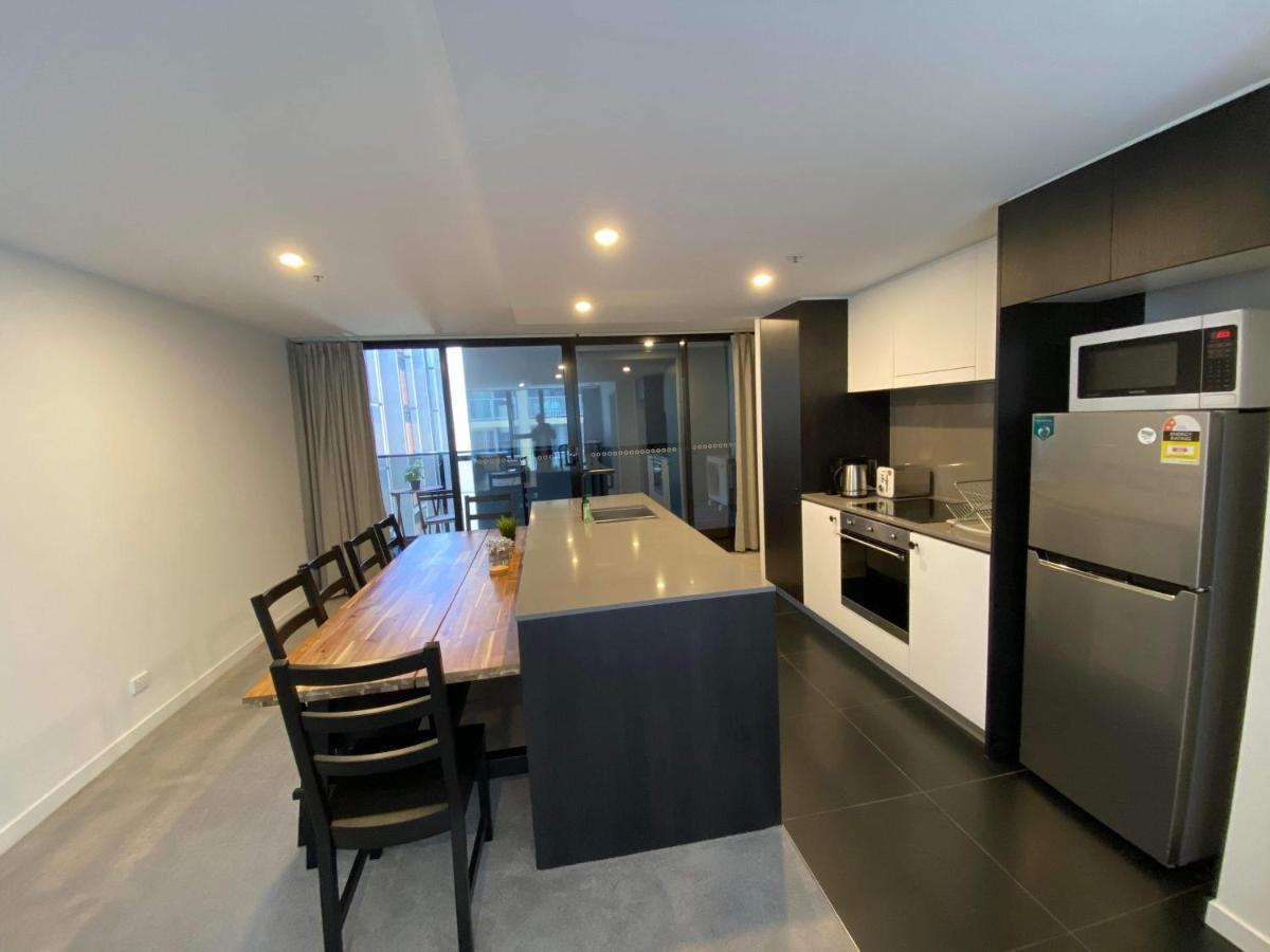 2 Bed 2 Bath Luxury Apartment In Braddon Canberra - Free Heated Pool, Gym, Parking Exterior foto