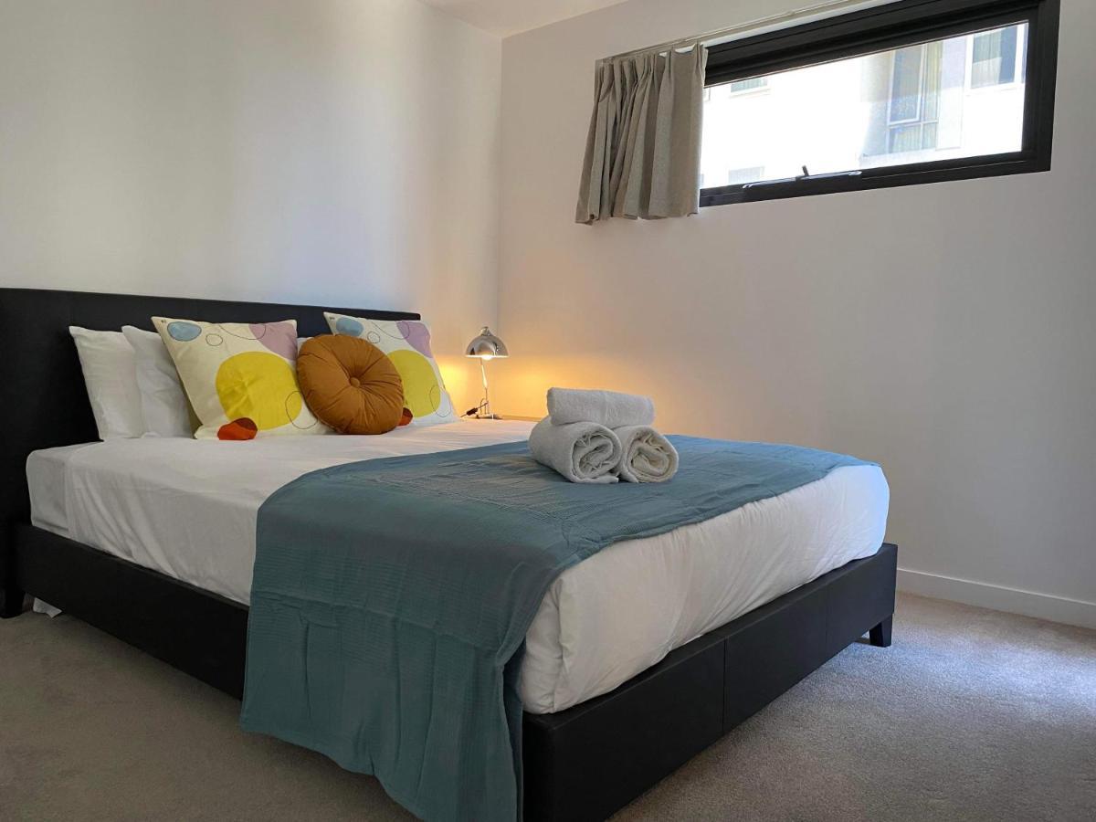 2 Bed 2 Bath Luxury Apartment In Braddon Canberra - Free Heated Pool, Gym, Parking Exterior foto