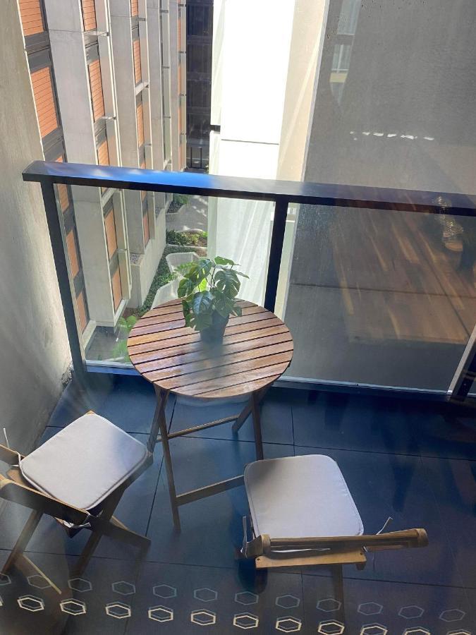 2 Bed 2 Bath Luxury Apartment In Braddon Canberra - Free Heated Pool, Gym, Parking Exterior foto
